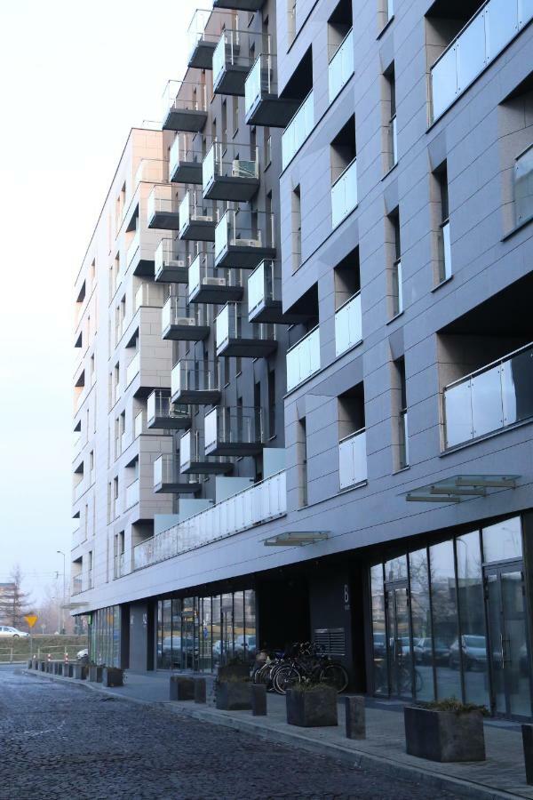 Concept Red Apartment Краків Екстер'єр фото